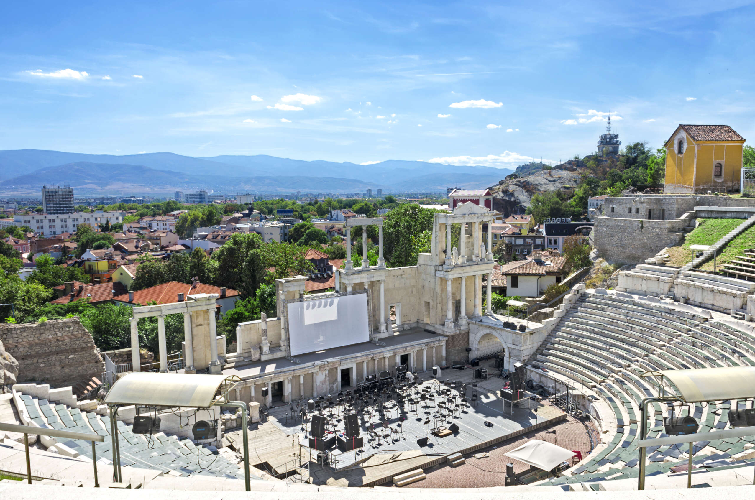 Amphitheatre Views